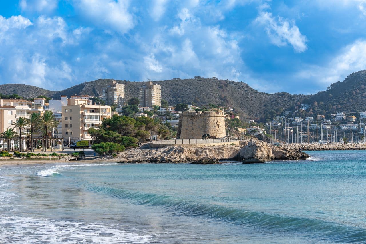 A turquoise bay on the Costa Blanca