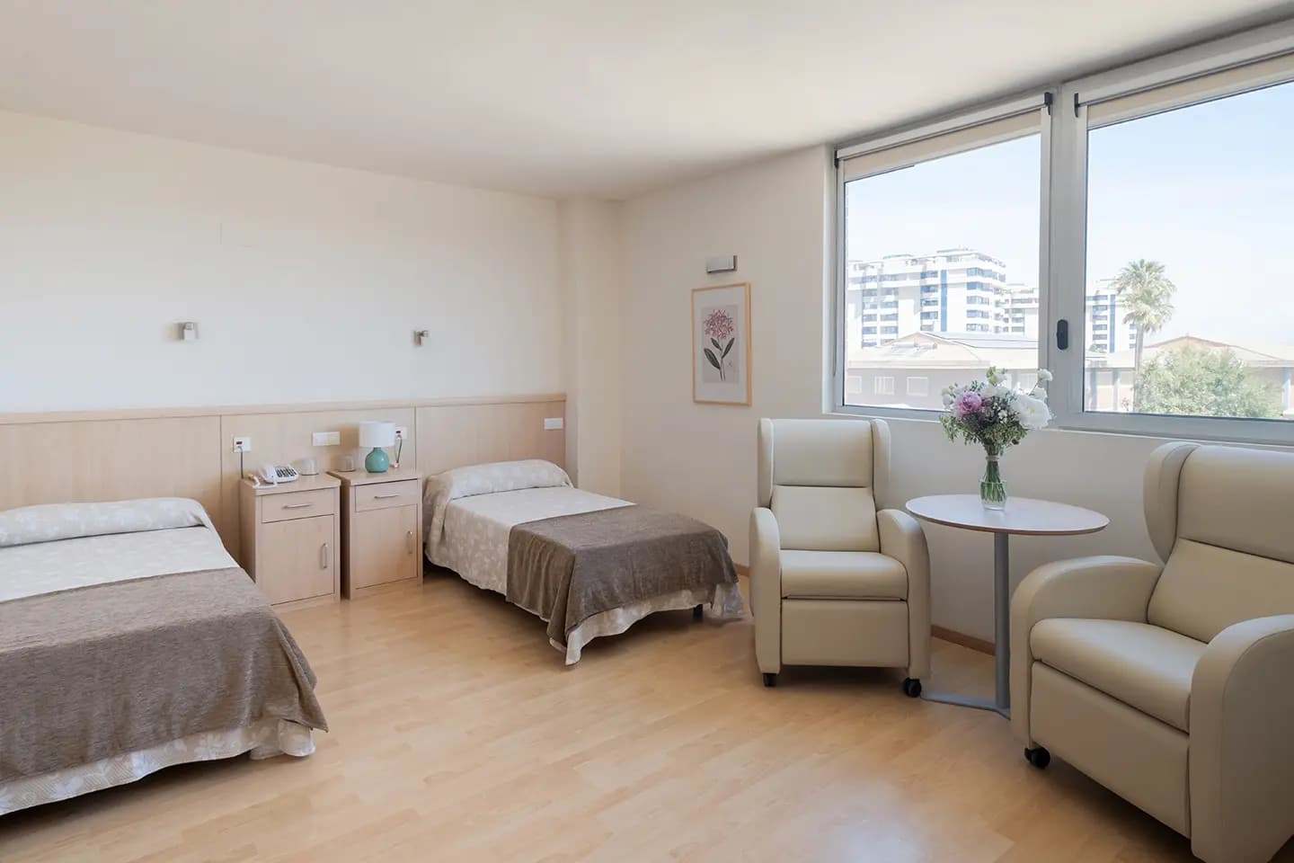 SUITES by Ballesol – Playa Patacona (Alboraya, Valencia) — Gallery