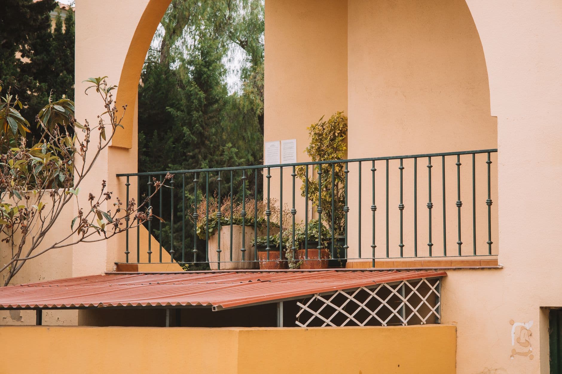Caser Residencial Alameda — Senior Residences & Assisted Living