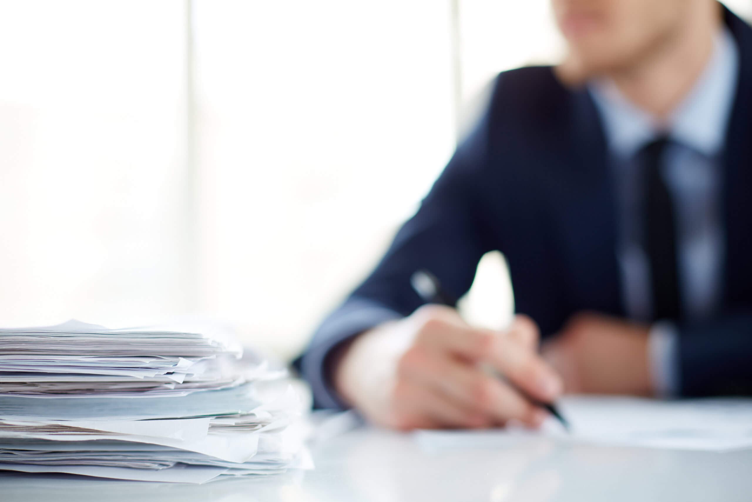 A bis Z Consulting — Gestoría & Admin Services
