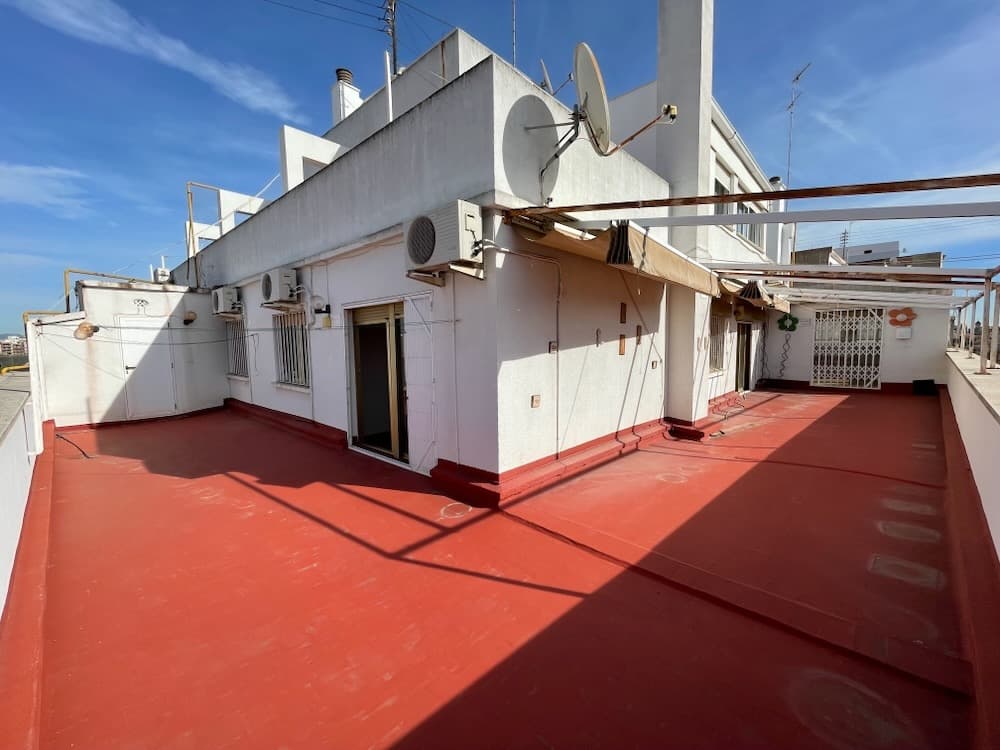 Valencia Property — Gallery