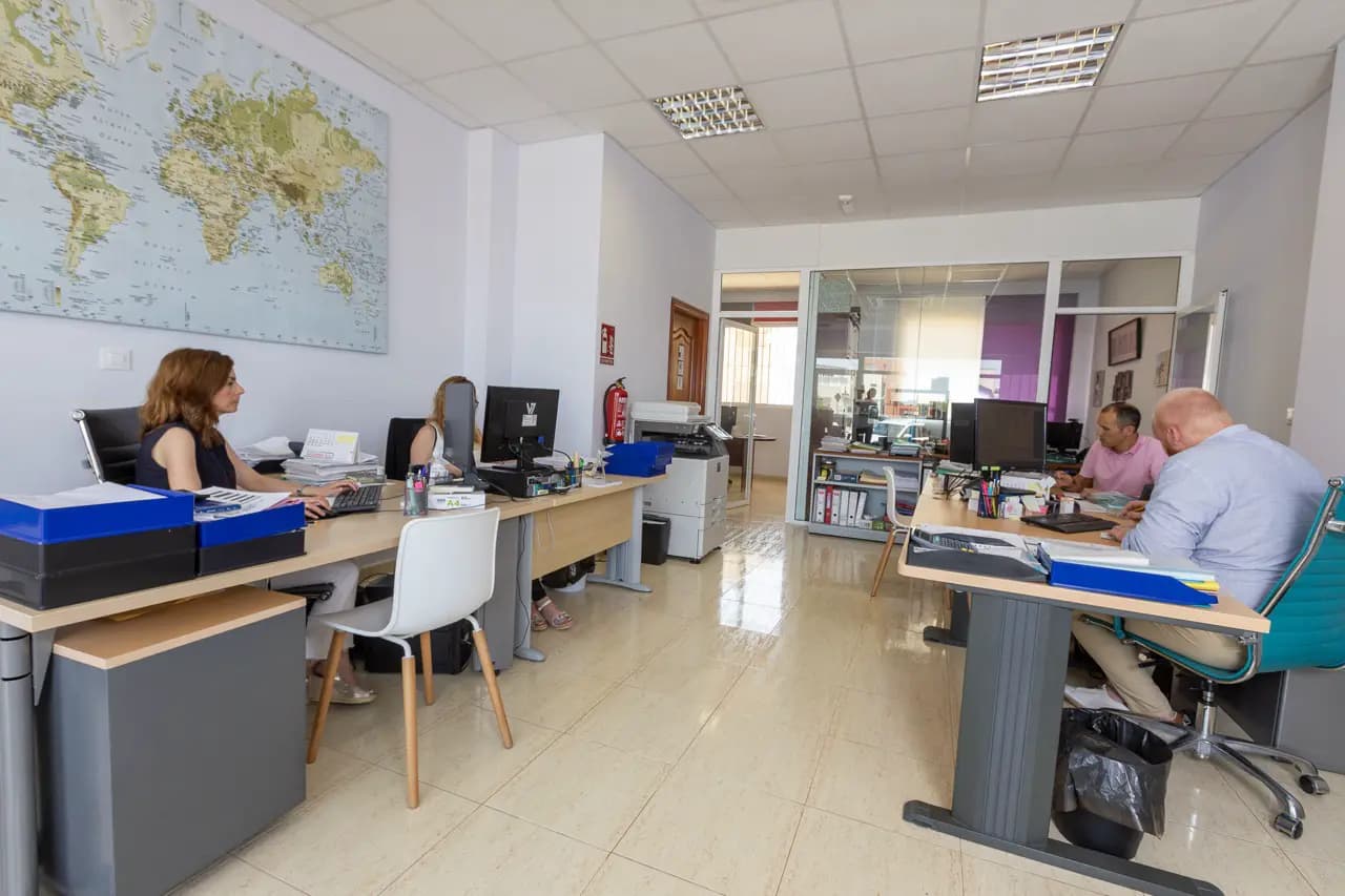 Asesoría Orihuela Costa — Gestoría & Admin Services