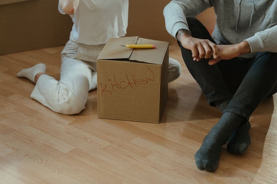 Move to Malaga (Lisa Sadleir) — Relocation & Moving Services