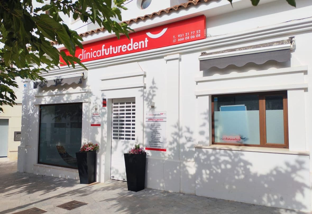 Futuredent Dental Clinic (Murcia) — Doctors & Clinics