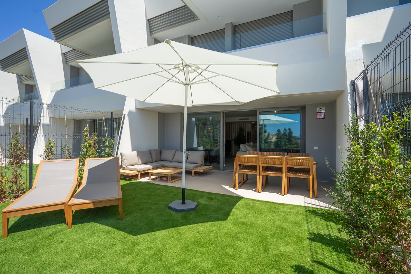 Quantum Realty — Gallery