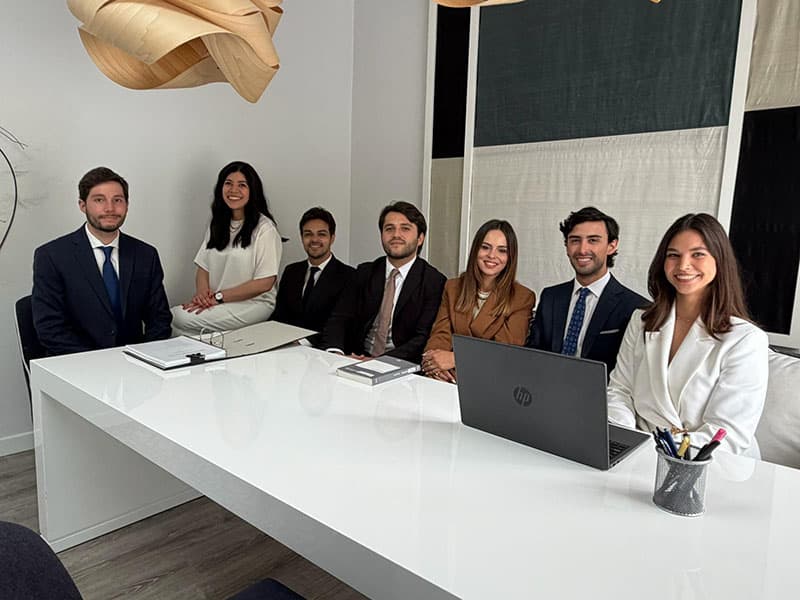 Sterna Abogados — Immigration Lawyers